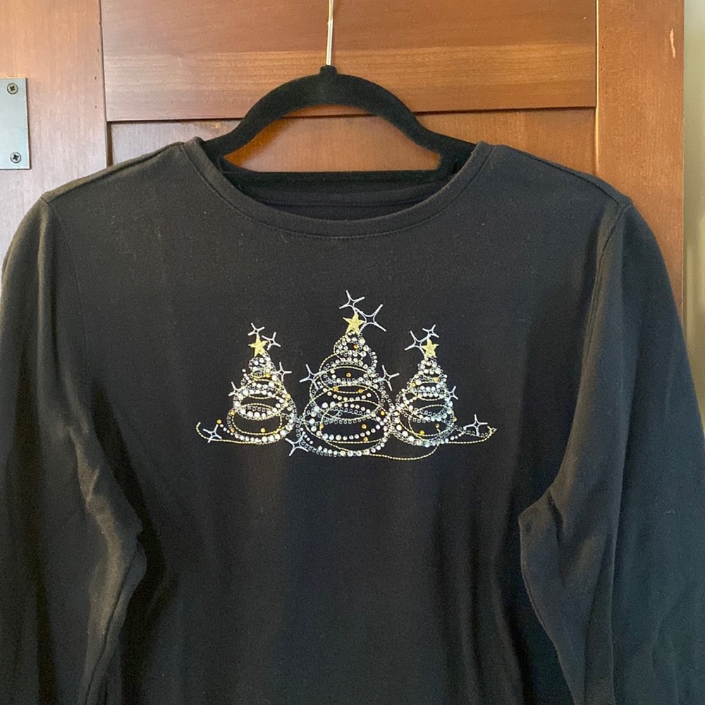 Black gold & silver LS T shirt. Sz L. NWOT